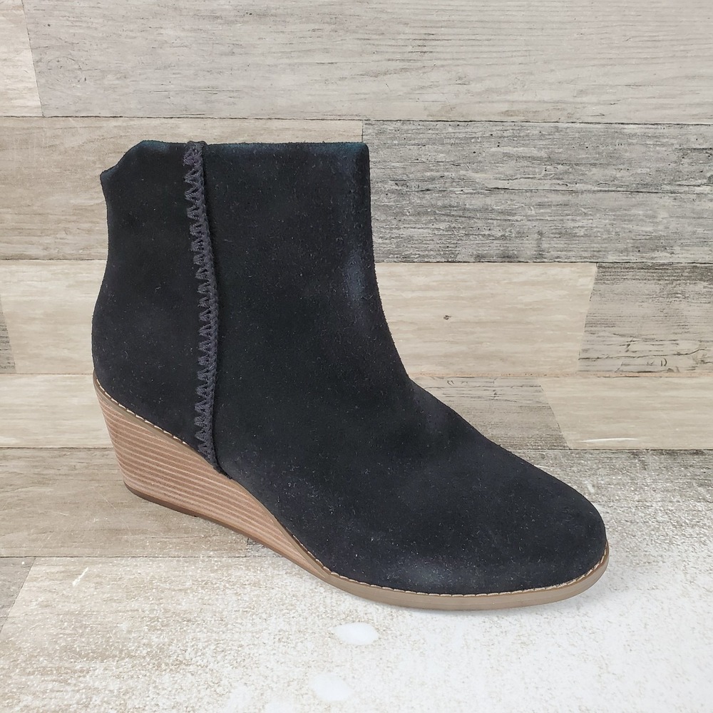 Toms Joanna Womens Boots Sz 8.5 Black Suede Wedge Heel Side Zipper Round Toe